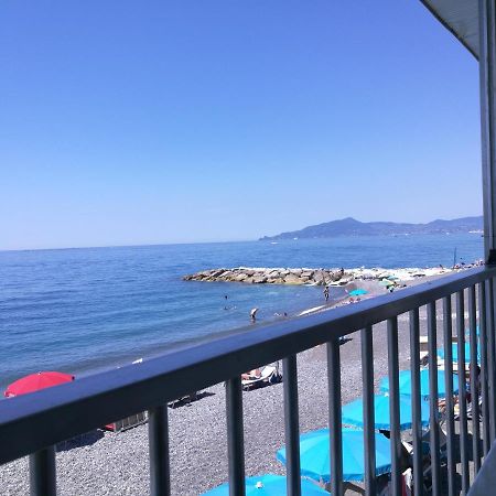 Blue A'Mare Apartment Lavagna Bagian luar foto